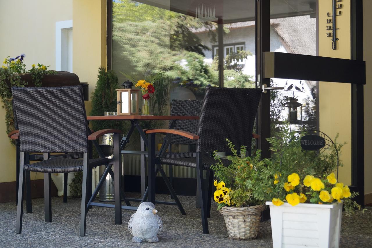 Hotel Forsthaus St. Hubertus Gross Gronau Екстер'єр фото